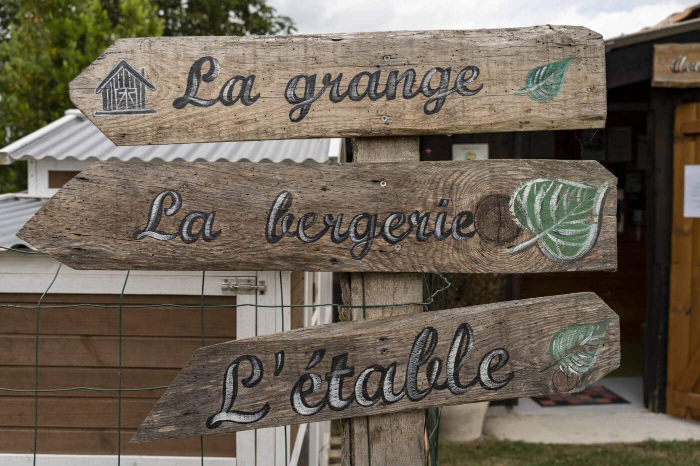 Grange, bergerie, étable, touaregs au Domaine Toutet