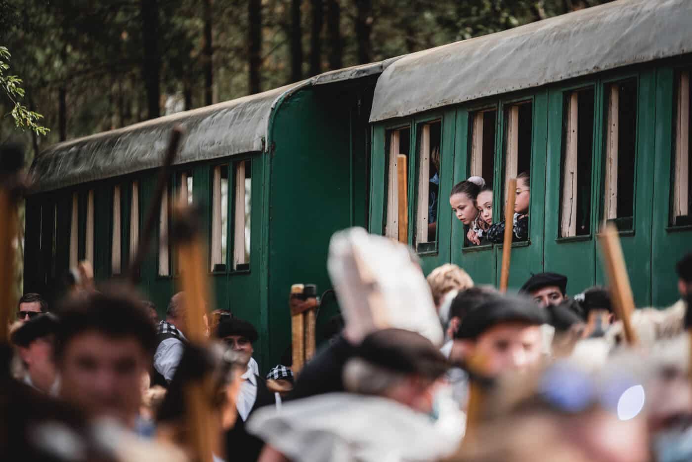 Vue sur la voiture du train Monument historique de Marquèze